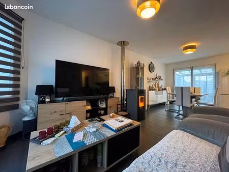 maison 3 pièces 80 m²