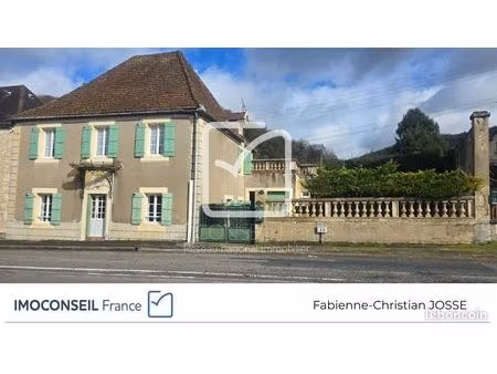 maison 7 pièces 159 m²