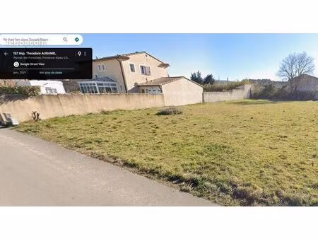 terrain pernes les fontaines 1018 m2