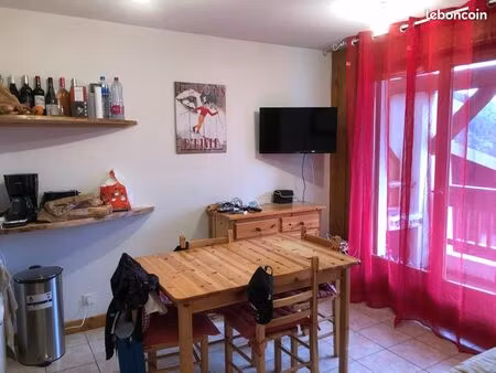 bel appartement entièrement équipé