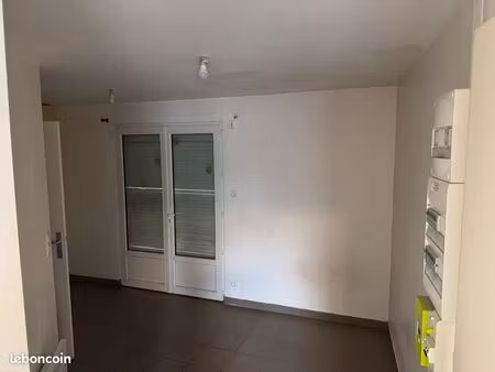 charmant studio dans le centre de la chapelle basse mer