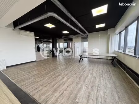 bureaux 400 m²