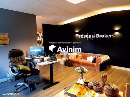 bureaux 121 m² ormes