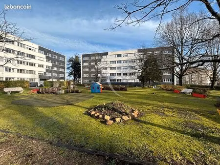 parking/box 16 m² orvault