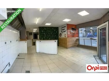 local commercial 200 m²