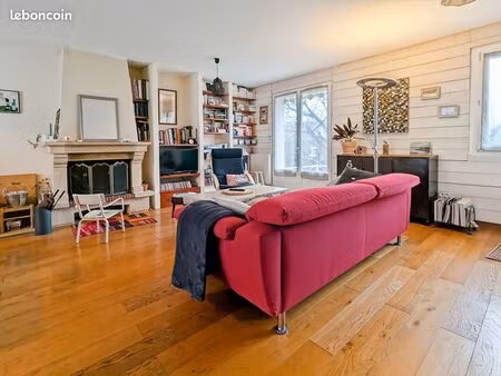 maison 6 pièces 115 m²