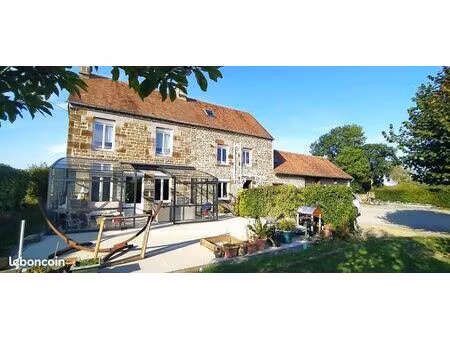 grande maison rénovée 172 m² – dpe b – isolation extérieure – pac récente – véranda plein 