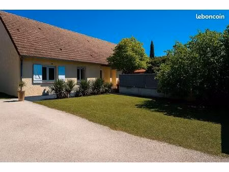 maison 7 pièces 165 m²