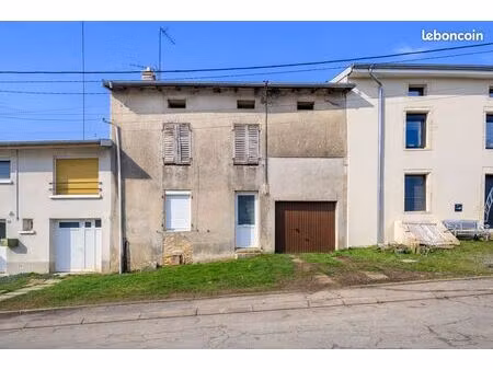 maison / ferme de 300 m2 à rénover + terrain constructible et dépendance