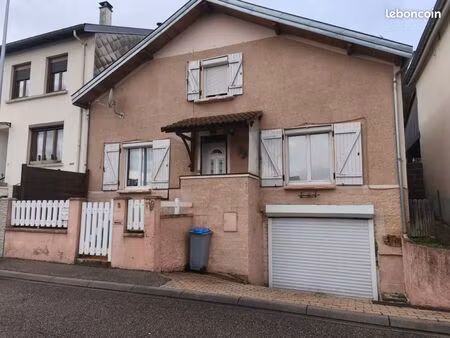 maison 6 pièces 150 m²