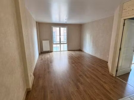 appartement 47 m² à louer – 550 hc