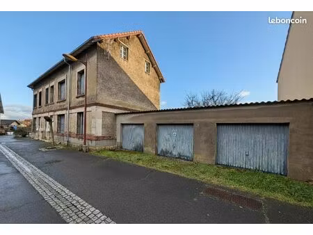 immeuble 10 pièces 300 m²