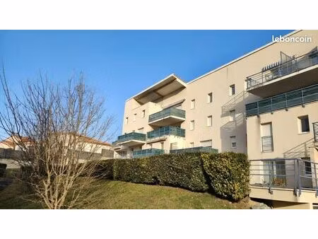 bel appartement t1 de 46 m² avec terrasse jardinet et garage