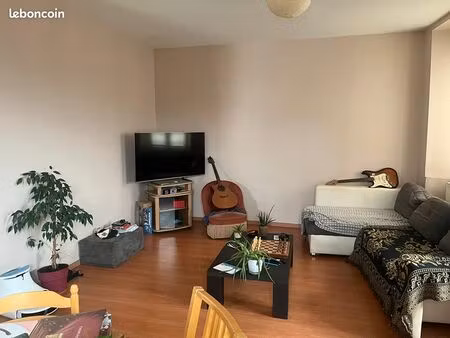 appartement 3 pièces 79 m²