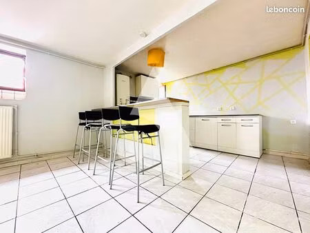 appartement 3 pièces 69 m²