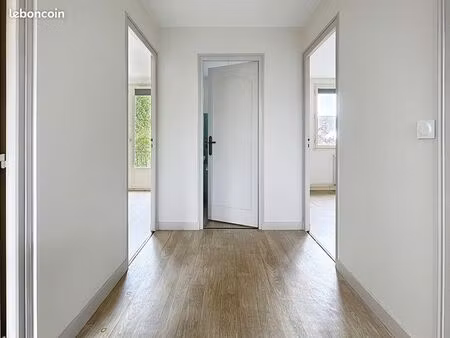 maison 5 pièces 111 m²