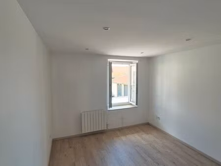 maison de 115 m² avec dépendance