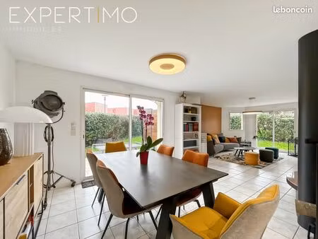 maison 7 pièces 153 m²