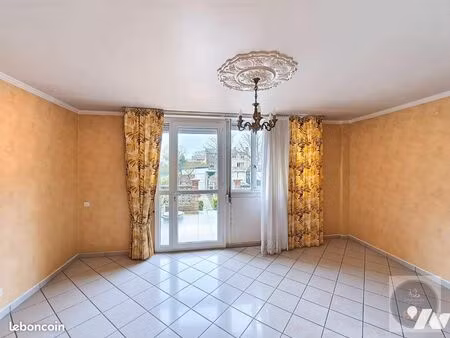 maison 4 pièces 74 m²