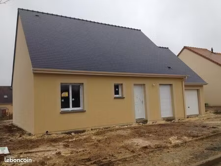 maison 74 m² guecelard