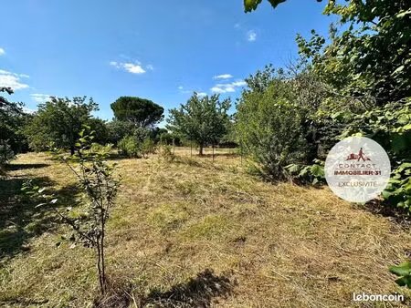 terrain 386 m² venerque