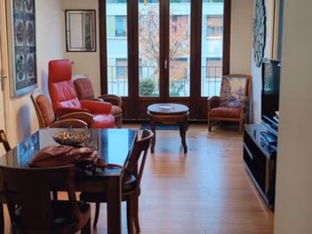 apt traversant t4 de 74m2