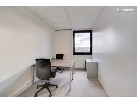 bureau privé à louer pour 2 personnes à bourg-la-reine stop & work