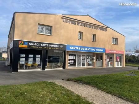 bureau ou salle de soin