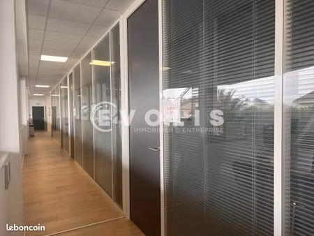 bureaux 135 m²