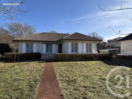 maison 5 pièces 132 m²