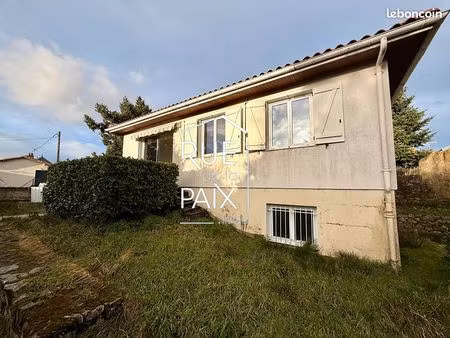 maison 5 pièces 141 m²