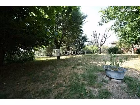 terrain 671 m² parisot