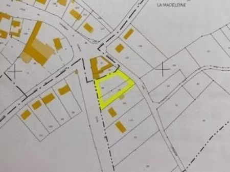 terrain 1634 m² rollot