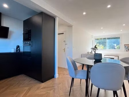 appartement t4 / rénové / lumineux / chamalieres-royat