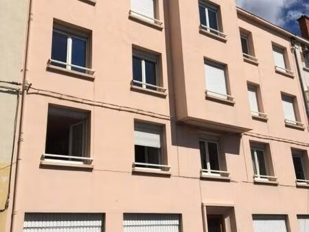 t3 57 m2 avec garage quartier des carmes clermont-fd