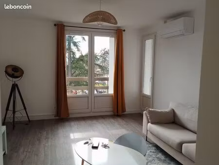 posez directement vos valides au pied de la dent de crolles  t3 entièrement rénové  lumine