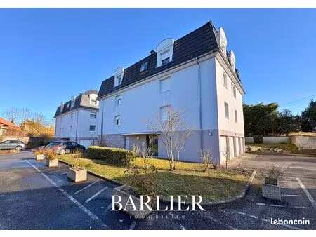 appartement 5 pièces 94 m²