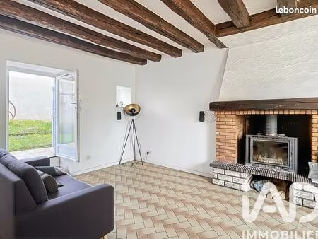 immeuble 144 m² guérigny