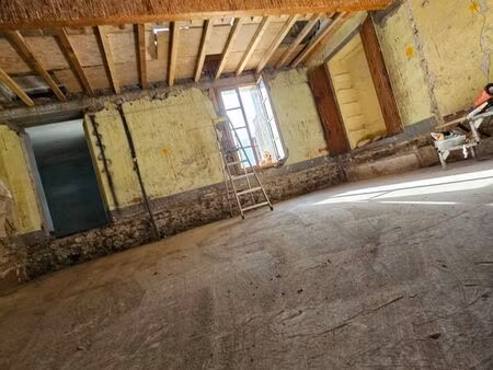 immeuble 105 m² millas