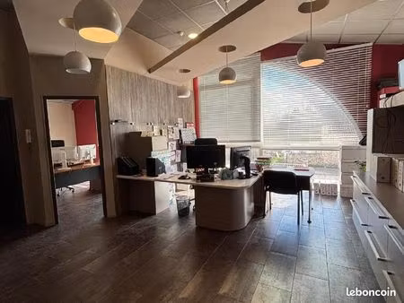 local commercial 313 m²