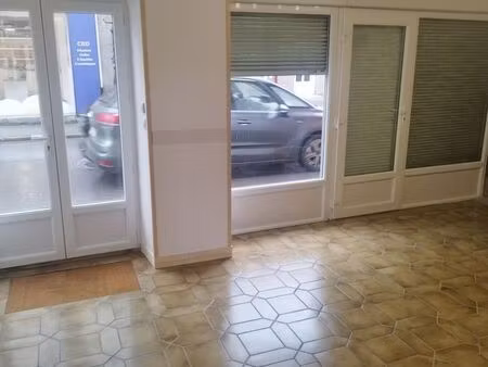 local commercial à louer