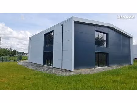 bâtiment industriel  commercial ou tertiaire 485 m2