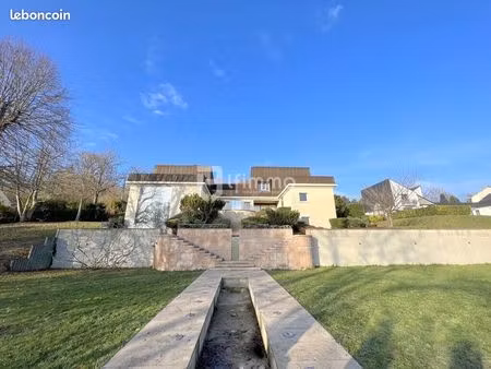 maison 18 pièces 800 m²