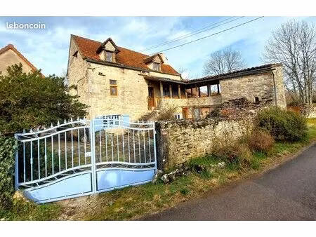 maison 5 pièces 130 m²