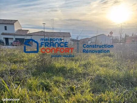 terrain 450 m² baziege