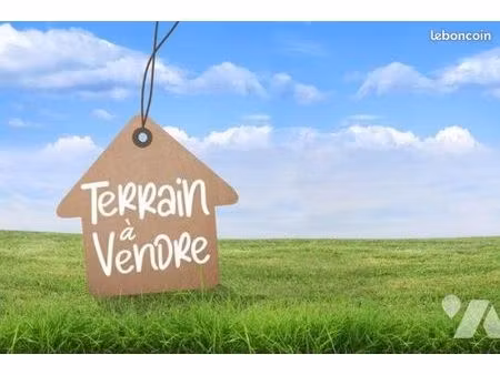 terrain 1460 m² hinges