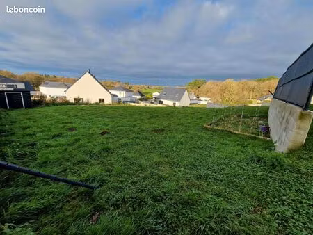 ? terrain constructible 396 m² – hors lotissement – belle exposition sud-ouest – landaul (