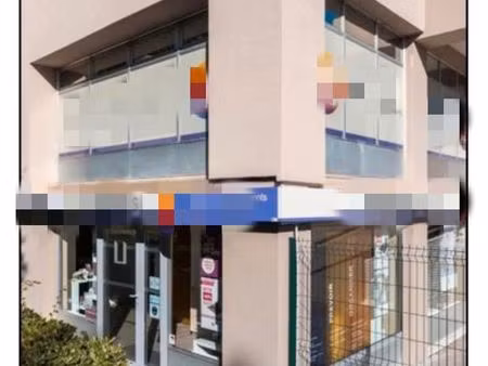 bureaux entièrement refaits - 5mn des remparts et de la rocade sud