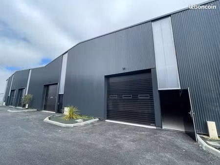 local d’activité neuf 800 m² divisible – entrepôt / dépôt – proche saint-malo