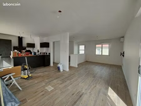 maison plain-pied de 104 m² de 1978 sur 6 ares rénovée en 2021